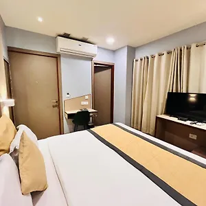 https://western-blu.hotelsdelhi.org