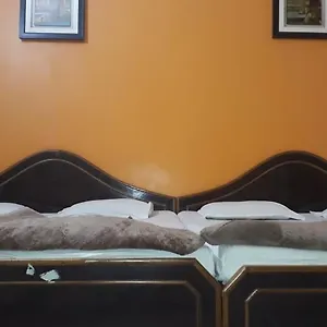 https://ganga-view-guest-house.hotels-varanasi.com